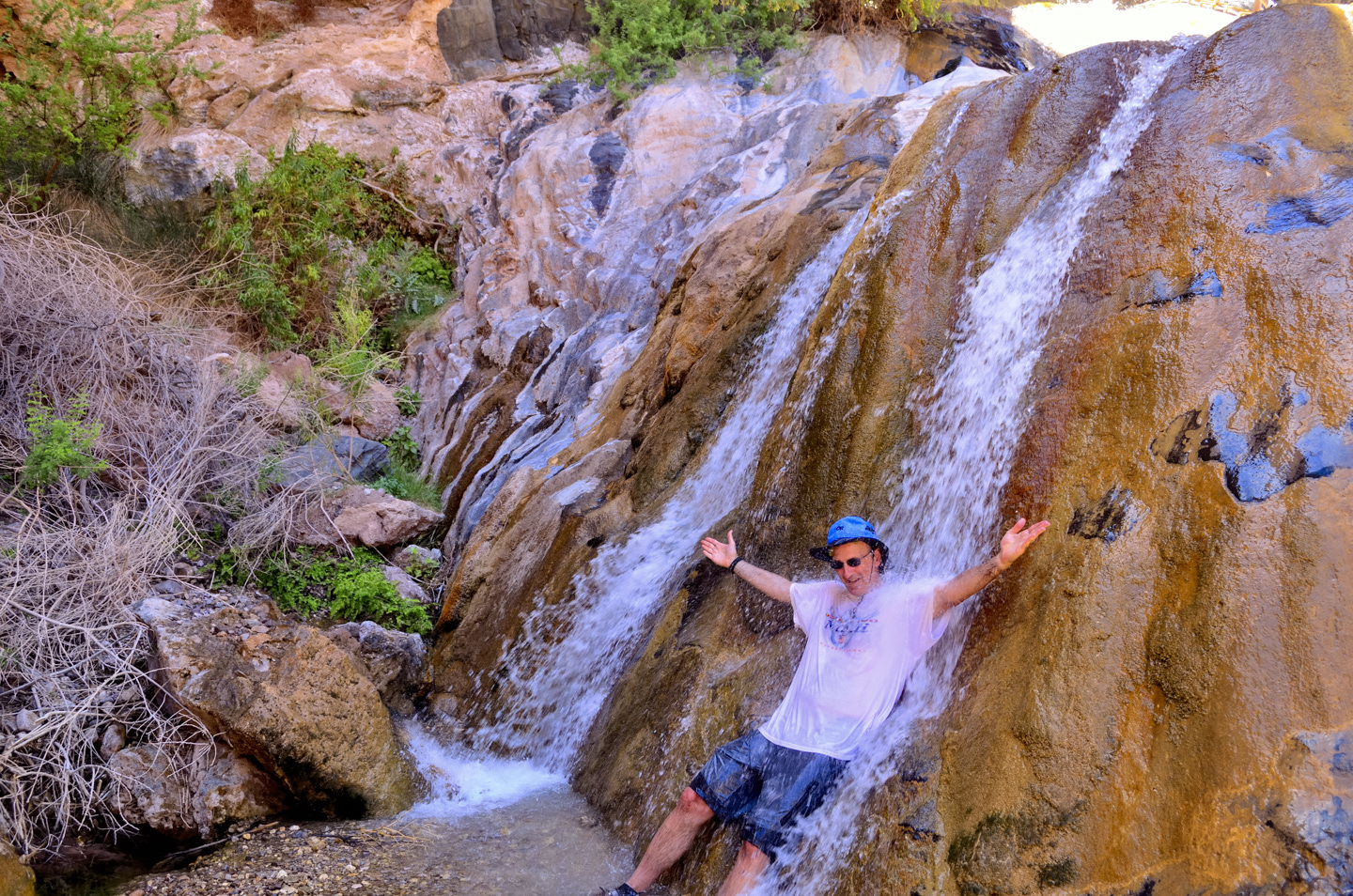 Grand Canyon Rafting: Day 7: Pumpkin Springs and Waterfall Showers
